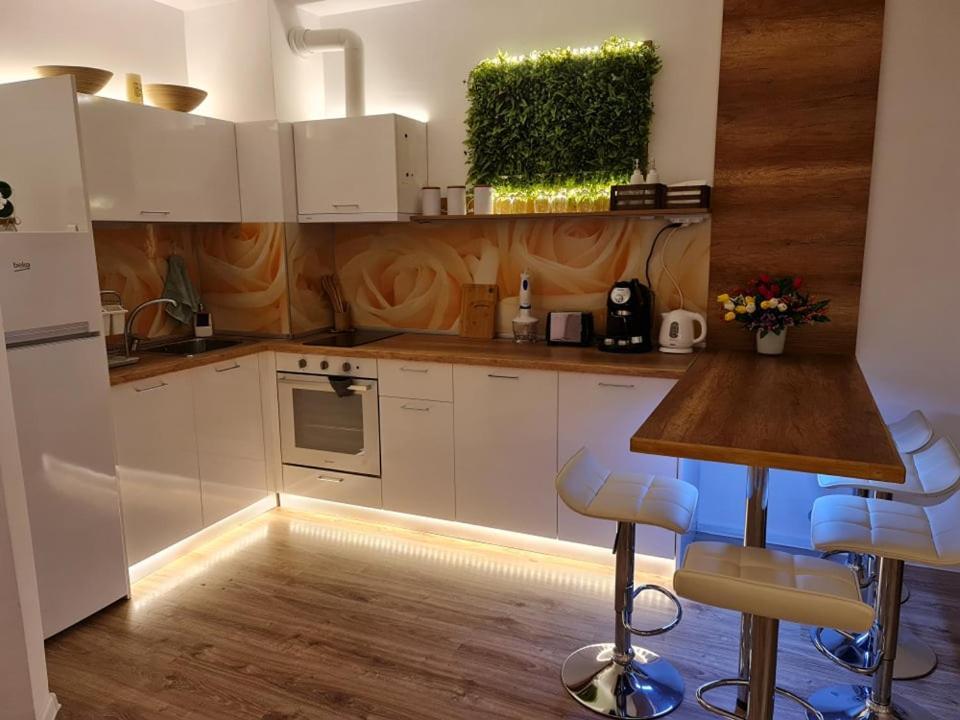 Little Treasure By The Sea Appartement Pomorie Buitenkant foto